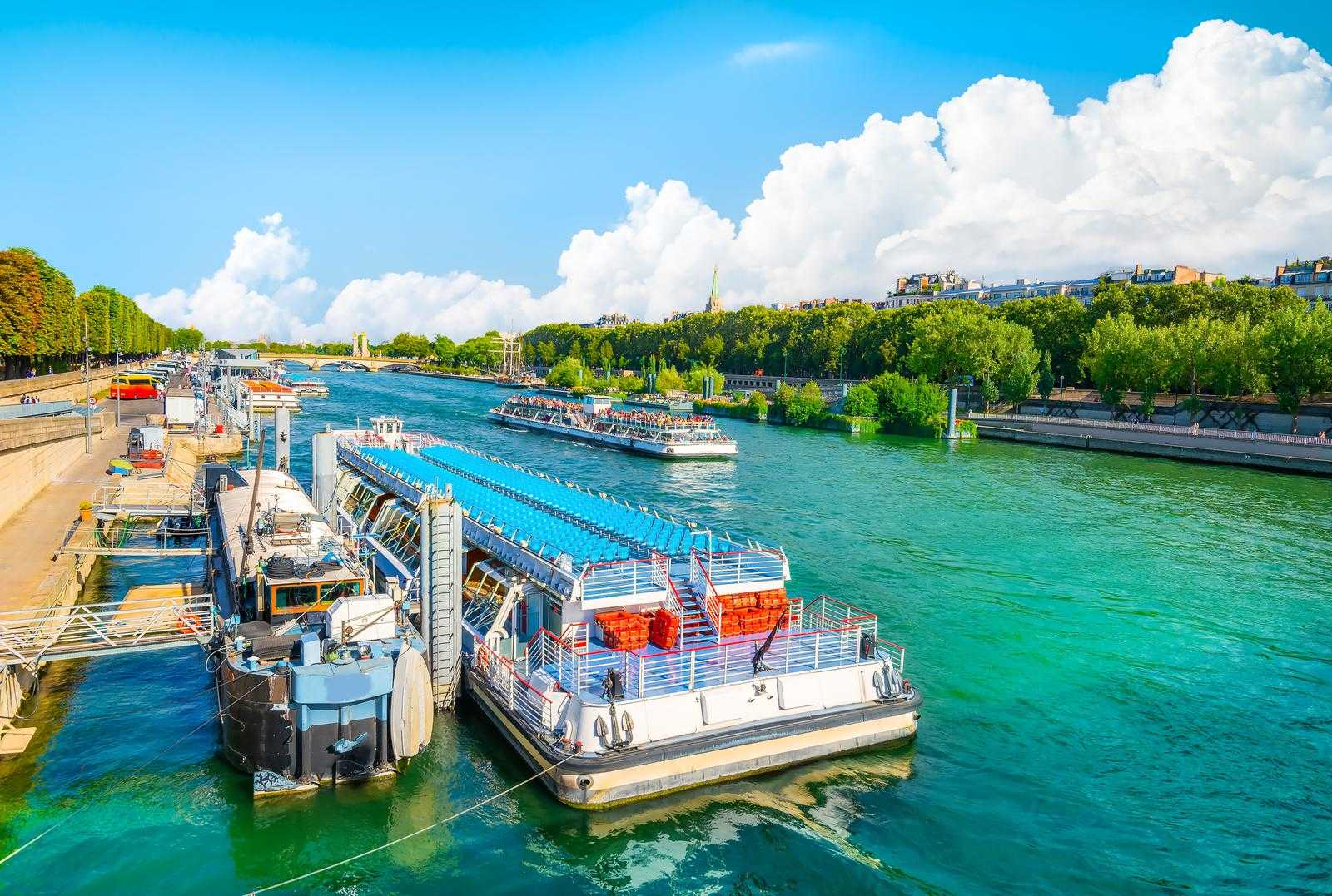Seine Cruise in Paris 2023: discounts, skip the line and more tips!